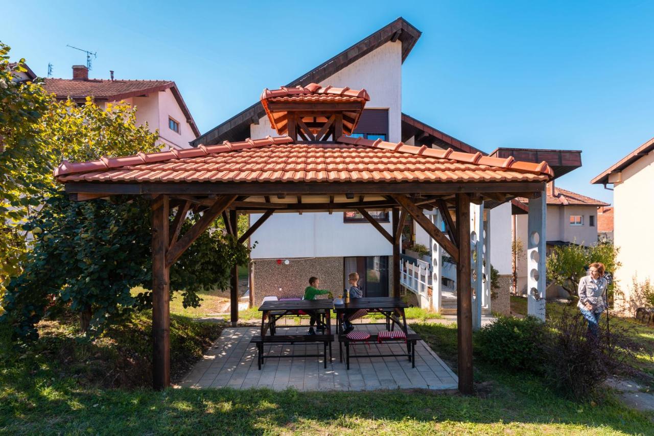 Hotel Kuca Jankovica à Vrnjačka Banja Extérieur photo