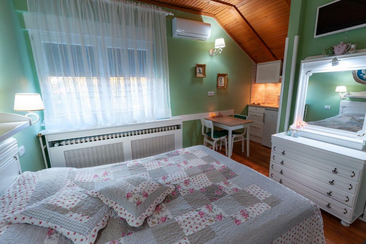 Hotel Kuca Jankovica à Vrnjačka Banja Extérieur photo